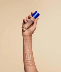 Rimmel London Match Perfection Foundation - 203 True Beige -Cosmetica Serie Winkel 1018x1200 3
