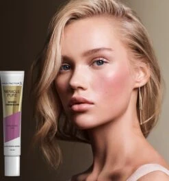 Max Factor Miracle Pure Vegan Blush - 004 Blooming Berry 14 Max Factor Miracle Pure Vegan Blush - 004 Blooming Berry -Cosmetica Serie Winkel 1123x1200 3