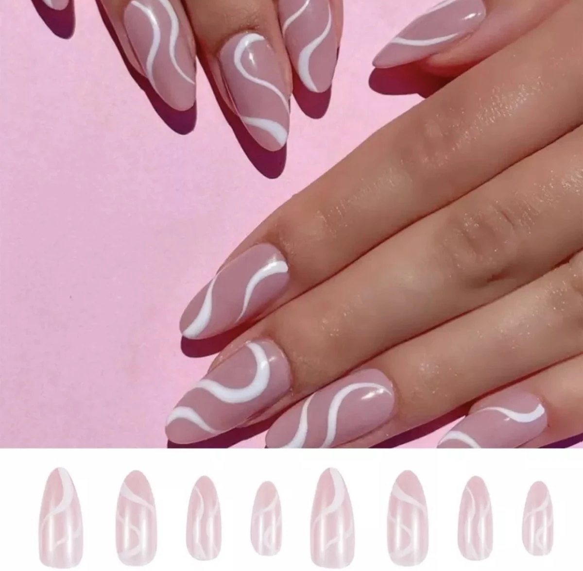 Merkloos Witte Lijntjes Nagels - Plaktabs - Plaknagels - Medium Lang 3 Merkloos Witte Lijntjes Nagels - Plaktabs - Plaknagels - Medium Lang