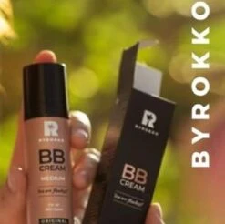 BYROKKO - Magic BB Cream - Medium - Foundation En Cremé In 1 - Voor Alle Huidtypes - 30 ML 8 BYROKKO - Magic BB Cream - Medium - Foundation En Cremé In 1 - Voor Alle Huidtypes - 30 ML -Cosmetica Serie Winkel 1200x1195 8