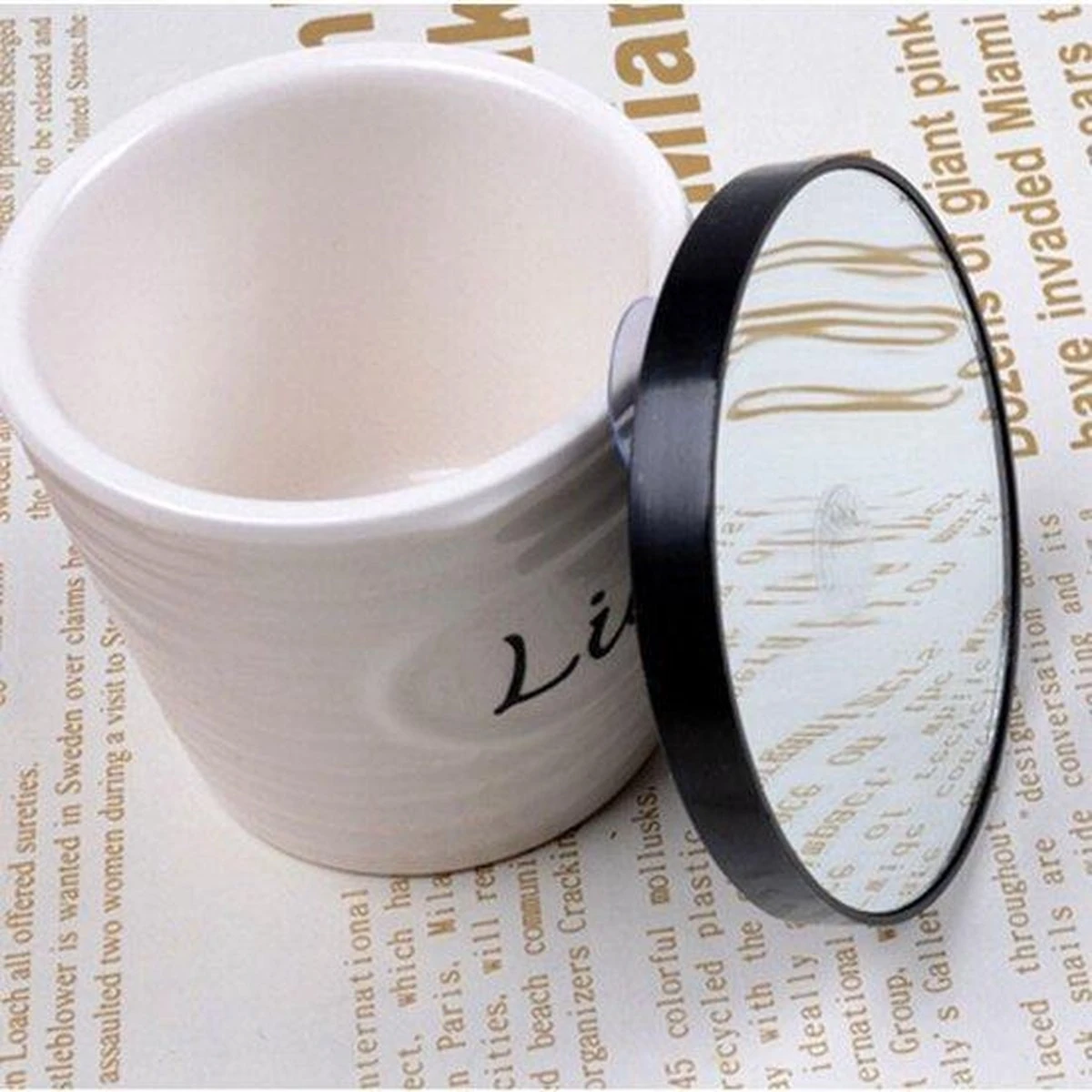 Handige Vergrotende Spiegel (Vergroot 10X ) - Make-Upspiegel - Foundation - Opmaken - Epileren 9 Handige Vergrotende Spiegel (Vergroot 10X ) - Make-Upspiegel - Foundation - Opmaken - Epileren - Afbeelding 7