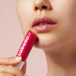 Labello Cherry Shine Lippenbalsem - 4 Balsems -Cosmetica Serie Winkel 1200x1200 121