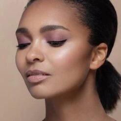 Meroda The Wing Liquid Eyeliner - Zwart 8 Meroda The Wing Liquid Eyeliner - Zwart -Cosmetica Serie Winkel 1200x1200 340