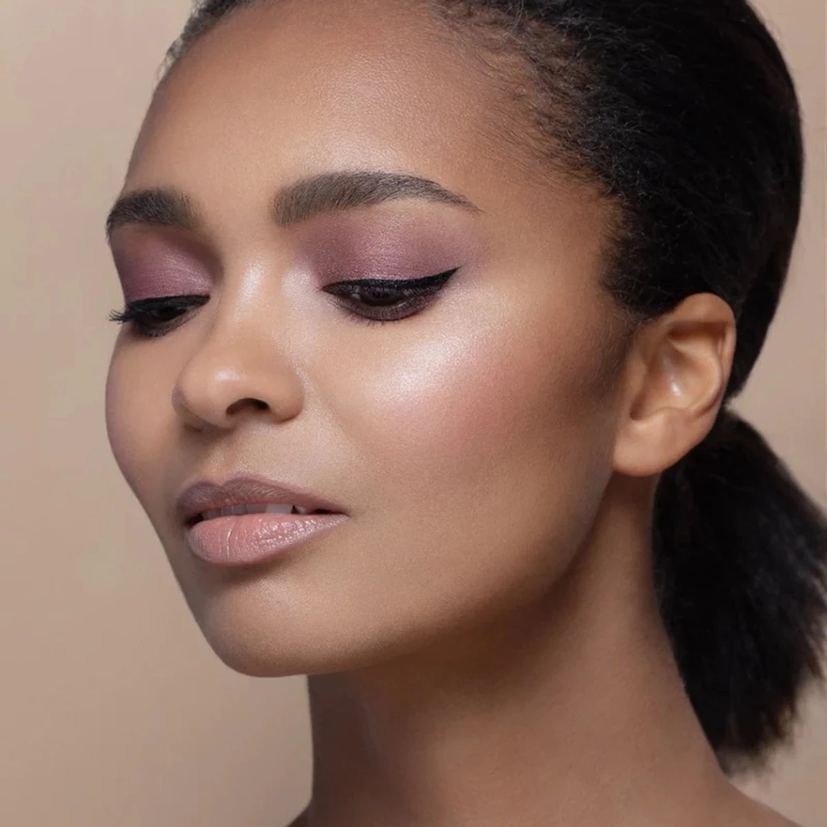 Meroda The Wing Liquid Eyeliner - Zwart 5 Meroda The Wing Liquid Eyeliner - Zwart - Afbeelding 3