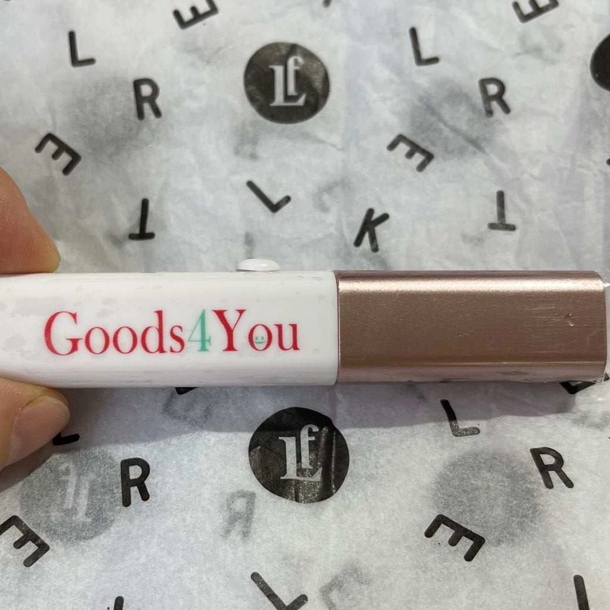 Goods4you Duo Color Gradient Oogschaduw Stick #3 4 Goods4you Duo Color Gradient Oogschaduw Stick #3 - Afbeelding 2