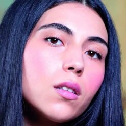 Rimmel London Match Perfection Foundation - 203 True Beige -Cosmetica Serie Winkel 1200x1200 556