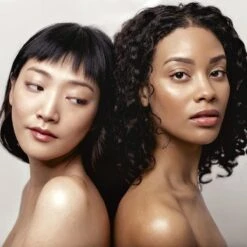 Sisley Phyto-Teint Ultra Éclat Foundation 30 Ml - 2 Soft Beige 19 Sisley Phyto-Teint Ultra Éclat Foundation 30 Ml - 2 Soft Beige -Cosmetica Serie Winkel 1200x1200 579