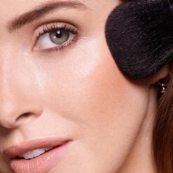 Max Factor Facefinity Matte Powder Bronzer - 001 Light Bronze -Cosmetica Serie Winkel 1200x1200 666