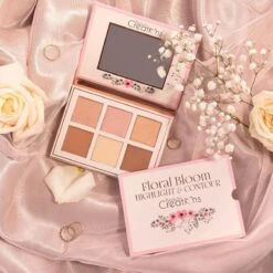 Beauty Creations Floral Bloom Highlight & Contour Palette 13 Beauty Creations Floral Bloom Highlight & Contour Palette -Cosmetica Serie Winkel 1200x1200 723