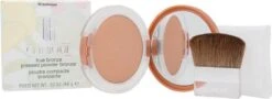 Clinique - True Bronze Pressed Powder Bronzer, #2 Sunkissed - -Cosmetica Serie Winkel 1200x436 1