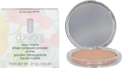 Clinique Stay-Matte Sheer Pressed Powder - 03 Stay Beige - 7,6 G 17 Clinique Stay-Matte Sheer Pressed Powder - 03 Stay Beige - 7,6 G -Cosmetica Serie Winkel 1200x673 1