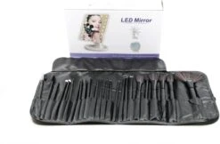 De Ultieme Make-up Ervaring: Cosmetische Spiegel Met 16 LED's En Set Van 24 Professionele Make-up Kwasten - Perfect Voor Een Vlekkeloze En Verlichte Look! Spiegel - Kwasten - Make-up Kwasten - Make-up Spiegel - Verlichting - LED - 14 De Ultieme Make-up Ervaring: Cosmetische Spiegel Met 16 LED's En Set Van 24 Professionele Make-up Kwasten - Perfect Voor Een Vlekkeloze En Verlichte Look! Spiegel - Kwasten - Make-up Kwasten - Make-up Spiegel - Verlichting - LED - -Cosmetica Serie Winkel 1200x788 1