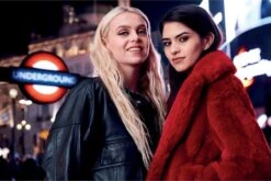 Rimmel London Lasting Finish Foundation - 200 Soft Beige 27 Rimmel London Lasting Finish Foundation - 200 Soft Beige -Cosmetica Serie Winkel 1200x800 15