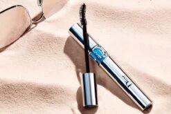 Dior Diorshow Iconic Overcurl Waterproof Mascara - 091 Noir - Zwart 15 Dior Diorshow Iconic Overcurl Waterproof Mascara - 091 Noir - Zwart -Cosmetica Serie Winkel 1200x800 8