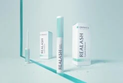 Orphica Realash Advanced Eyelash Conditioner 3ml - Wimperserum - Lange Wimpers - Volle Wimpers - Lash Lift - Wimper Lift 9 Orphica Realash Advanced Eyelash Conditioner 3ml - Wimperserum - Lange Wimpers - Volle Wimpers - Lash Lift - Wimper Lift -Cosmetica Serie Winkel 1200x809 1