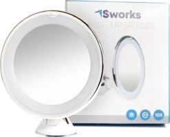 Vergroot Make Up En Scheer Spiegel Met LED Verlichting - 10x Vegroting En Natuurlijk Licht Voor Cosmetica/Scheren/Epileren - 360° Graden Verstelbare Zuignap En Wandbevestiging - Badkamer/Douche/Slaapkamer - Rond – Wit -Cosmetica Serie Winkel 1200x965 1