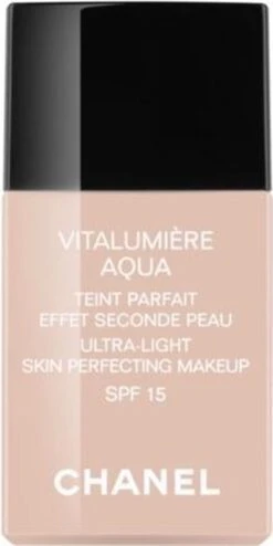 Chanel Vitalumiere Aqua Foundation - 30 Beige - SPF15 - 30 Ml 19 Chanel Vitalumiere Aqua Foundation - 30 Beige - SPF15 - 30 Ml -Cosmetica Serie Winkel 600x1200 1