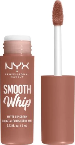 NYX Professional Makeup - Smooth Whip Matte Lip Cream Velvet Robe - Vloeibare Lippenstift - 4ML 16 NYX Professional Makeup - Smooth Whip Matte Lip Cream Velvet Robe - Vloeibare Lippenstift - 4ML -Cosmetica Serie Winkel 620x1200