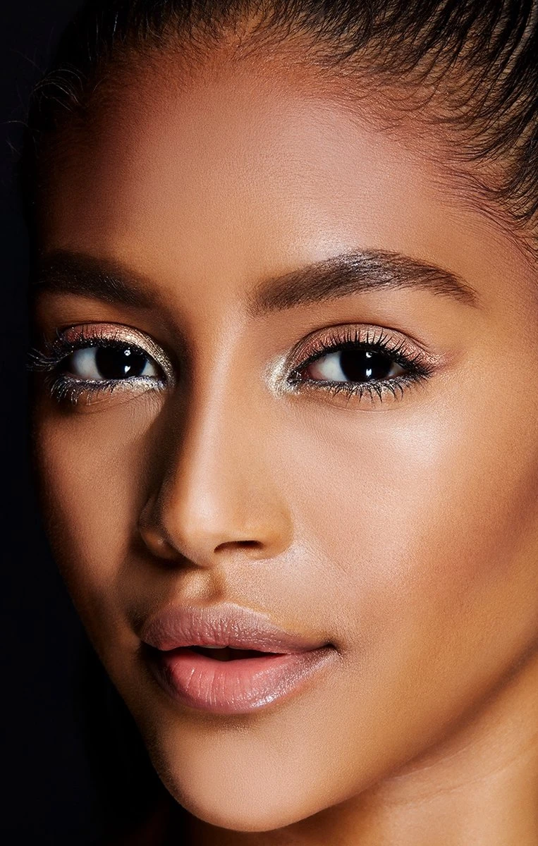 Maybelline Eyeliner - 15 GOLD RAY - Nude 4 Maybelline Eyeliner - 15 GOLD RAY - Nude - Afbeelding 2