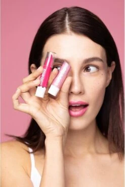 Labello Crayon Lipstick Hot Pink 9 Labello Crayon Lipstick Hot Pink -Cosmetica Serie Winkel 804x1200 1