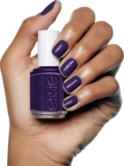 Essie Nagellak Winter 2018 - 588 Nightlights -Cosmetica Serie Winkel 895x1200 3