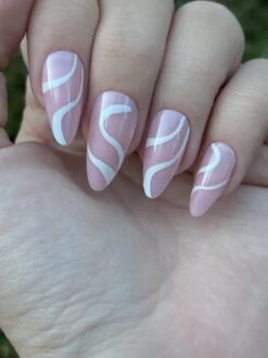 Merkloos Witte Lijntjes Nagels - Plaktabs - Plaknagels - Medium Lang 10 Merkloos Witte Lijntjes Nagels - Plaktabs - Plaknagels - Medium Lang -Cosmetica Serie Winkel 900x1200 15