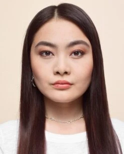 Rimmel London Lasting Matte Foundation - 010 Warm Porcelain -Cosmetica Serie Winkel 961x1200 1