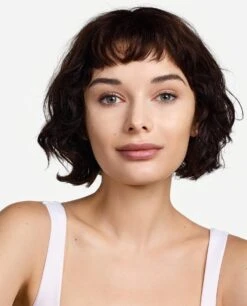 Make-Up Poedervorm Almost Powder Clinique Spf 15 -Cosmetica Serie Winkel 970x1200 1