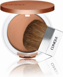 Clinique - True Bronze Pressed Powder Bronzer, #2 Sunkissed - -Cosmetica Serie Winkel 987x1200 1